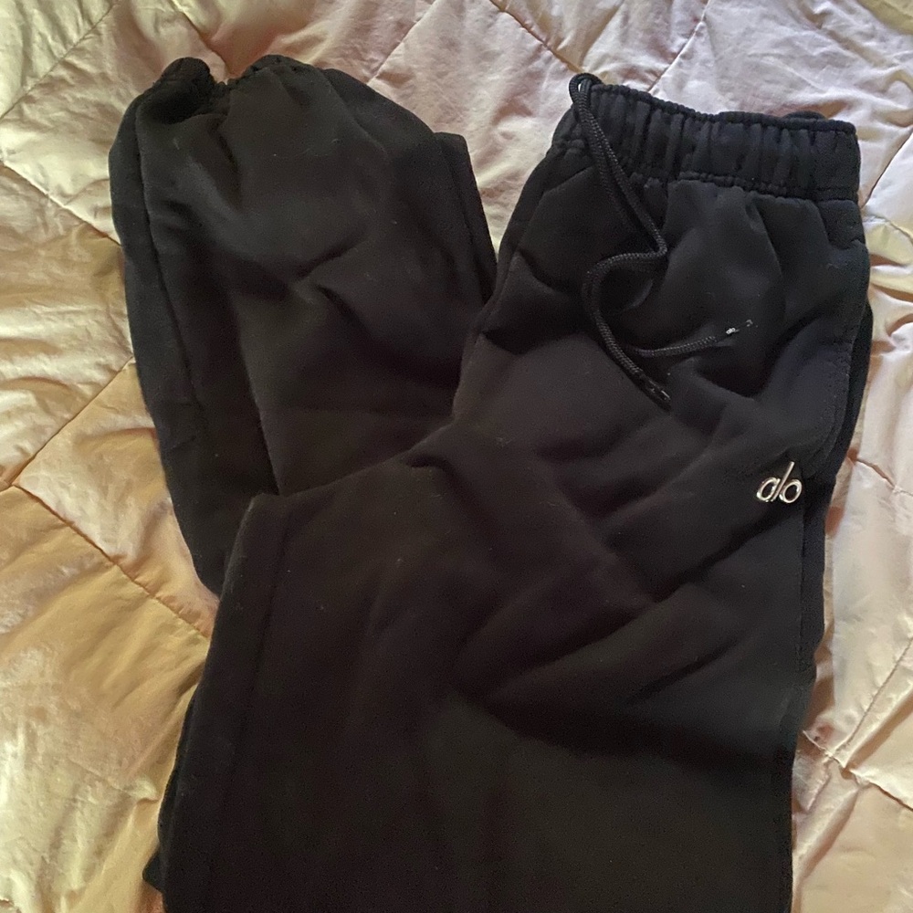 ALO Yoga Black Drawstring Pants